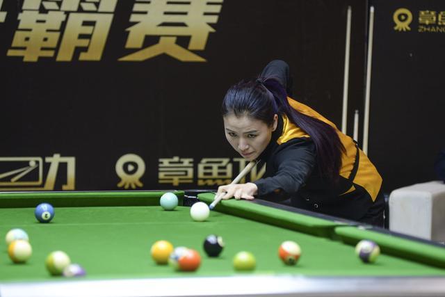 体育奥运资格赛：四人得分上双 中国女排3-0完胜捷克