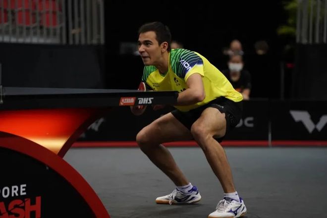 球员都有 球员都有