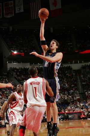 拉查诺以小 拉查诺以小